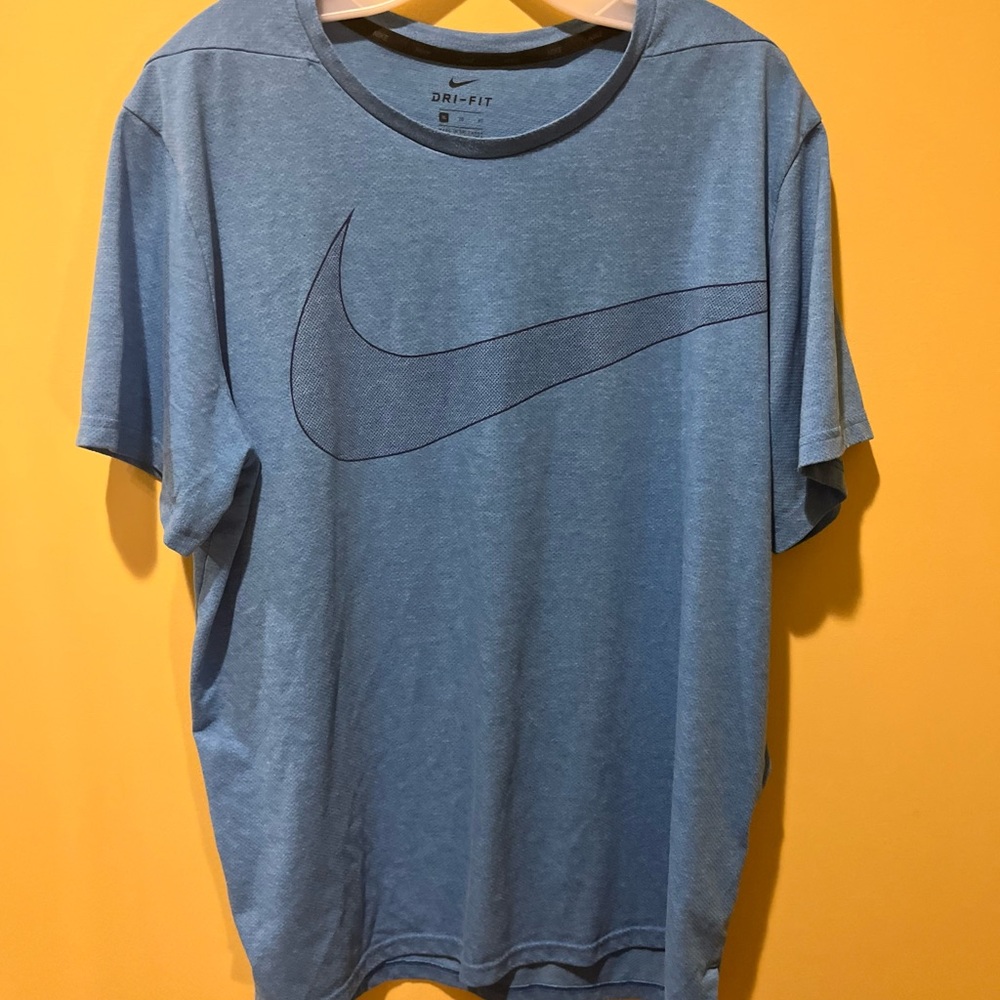 Nike Dri Fit Men’s T shirt, XL, Blue